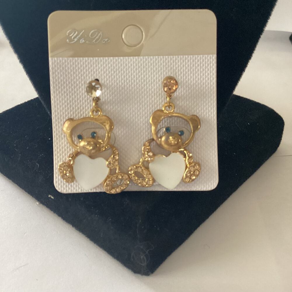 4425 NIP Goldtone CZ PAVE Teddy Bear Earrings with White Heart Belly w/crystal